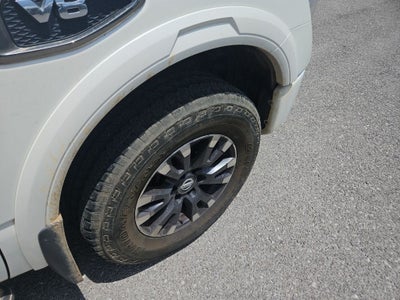 2017 Nissan TITAN Platinum Reserve