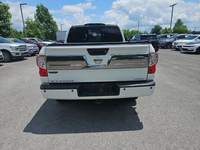 2017 Nissan TITAN Platinum Reserve