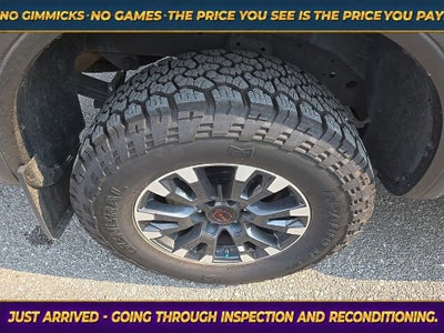 2023 Nissan TITAN Crew Cab PRO-4X 4x4