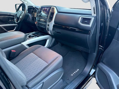2021 Nissan TITAN Crew Cab SV 4x2