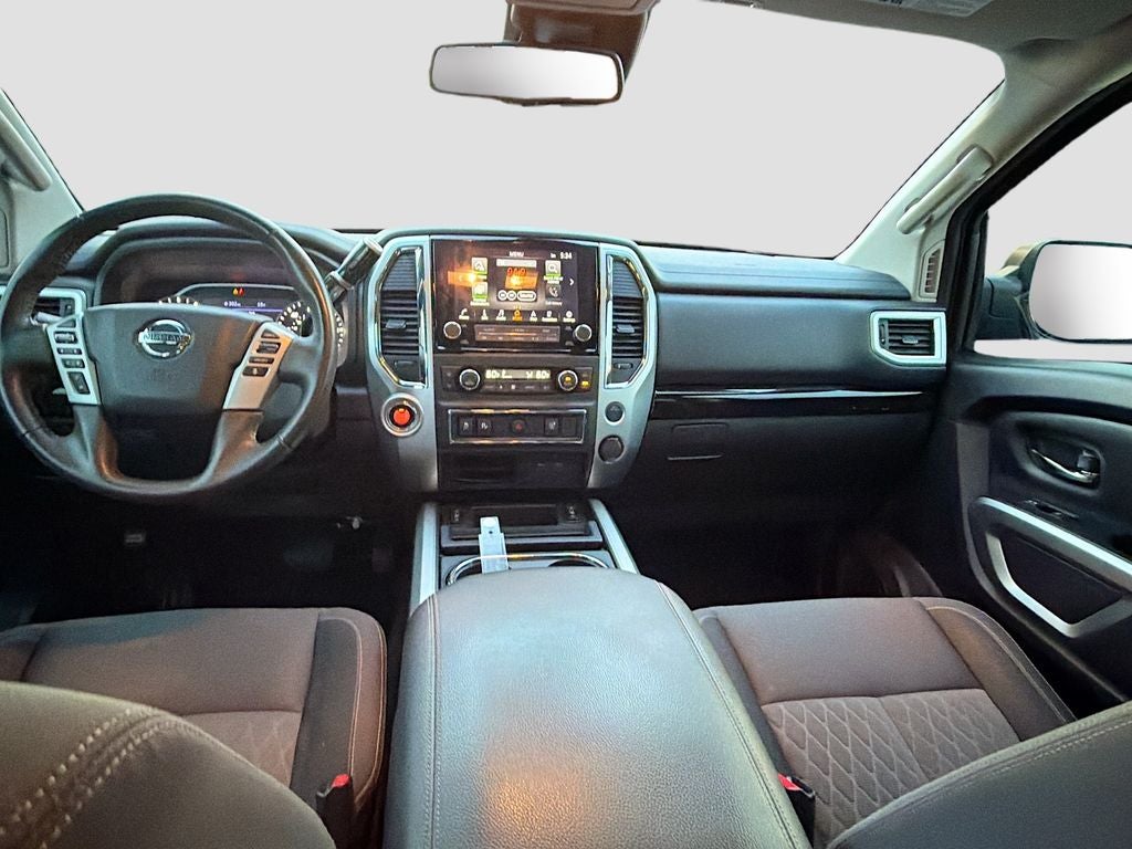 2021 Nissan TITAN Crew Cab SV 4x2