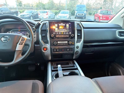 2021 Nissan TITAN Crew Cab SV 4x2