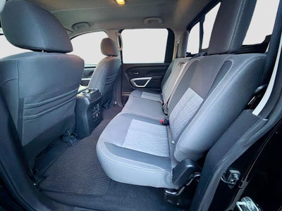 2021 Nissan TITAN Crew Cab SV 4x2