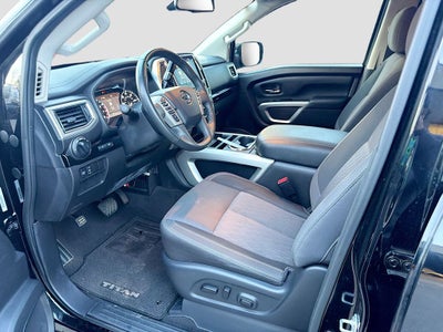 2021 Nissan TITAN Crew Cab SV 4x2