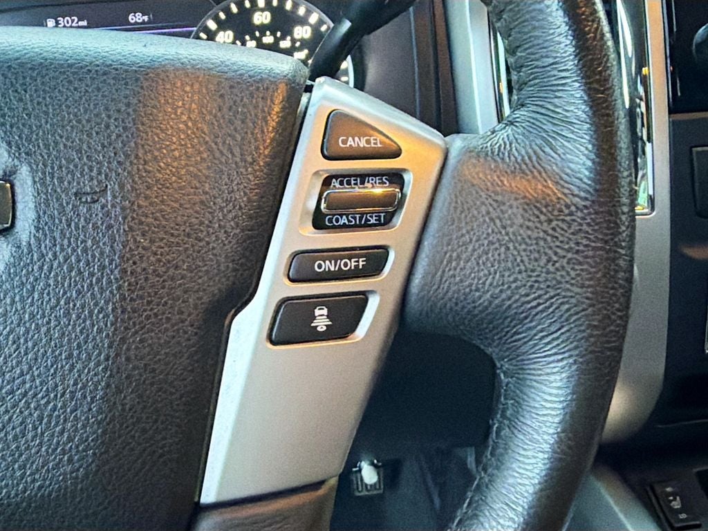 2021 Nissan TITAN Crew Cab SV 4x2