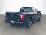 2021 Nissan TITAN Crew Cab SV 4x2