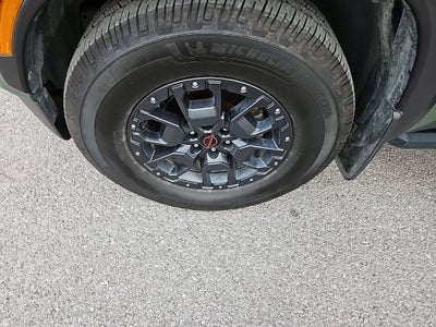 2022 Nissan Frontier Crew Cab PRO-X 4x2