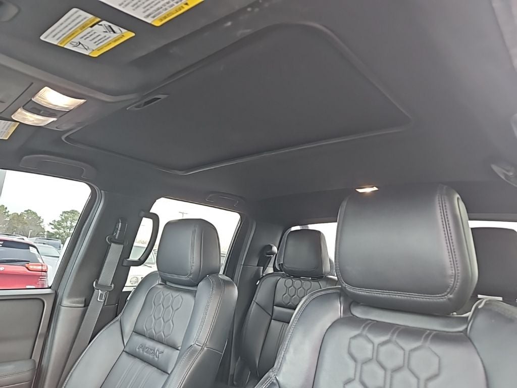2022 Nissan Frontier Crew Cab PRO-X 4x2