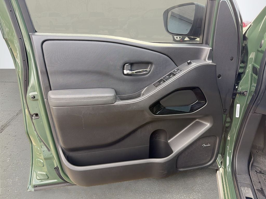 2022 Nissan Frontier Crew Cab PRO-X 4x2