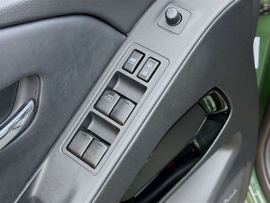 2022 Nissan Frontier Crew Cab PRO-X 4x2