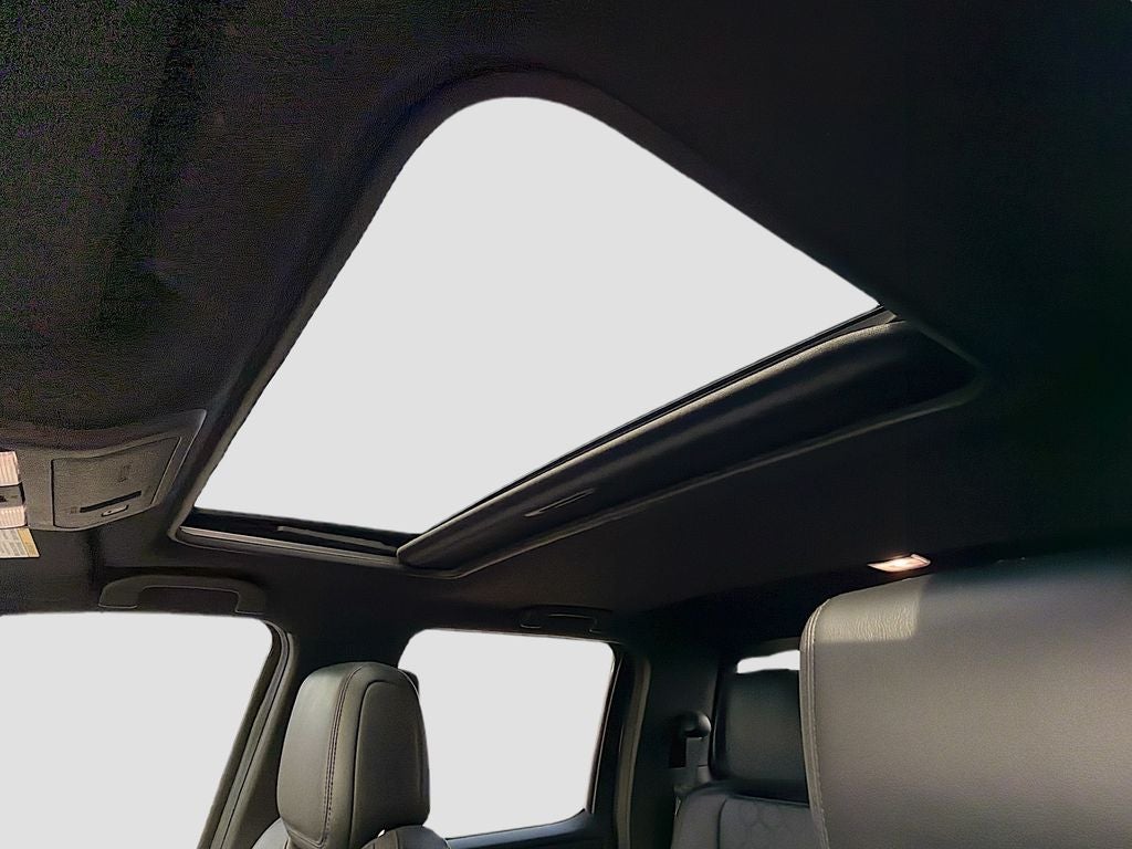 2022 Nissan Frontier Crew Cab PRO-X 4x2