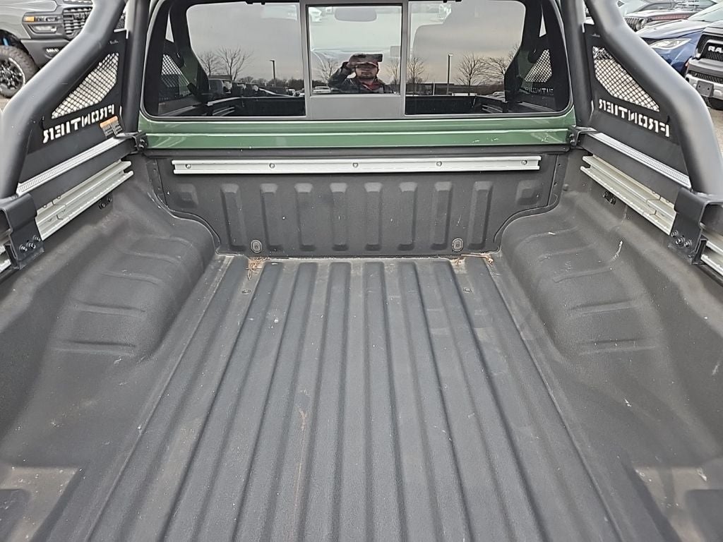 2022 Nissan Frontier Crew Cab PRO-X 4x2