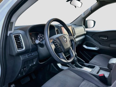 2024 Nissan Frontier Crew Cab SV 4x4