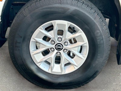 2024 Nissan Frontier Crew Cab SV 4x4