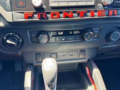2025 Nissan Frontier Crew Cab PRO-4X 4x4