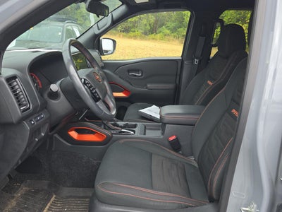2022 Nissan Frontier Crew Cab PRO-4X 4x4