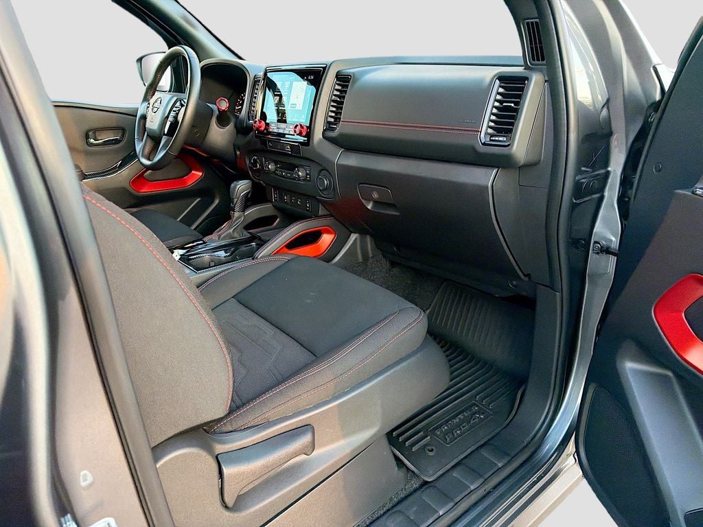 2024 Nissan Frontier Crew Cab PRO-4X 4x4