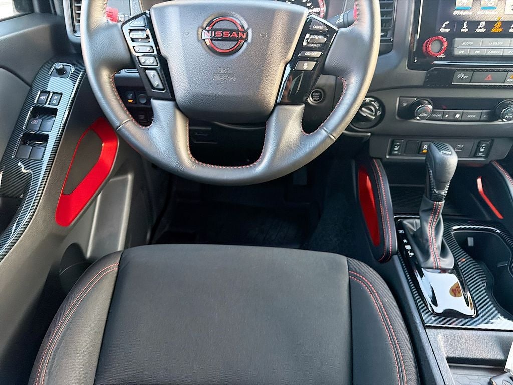 2024 Nissan Frontier Crew Cab PRO-4X 4x4