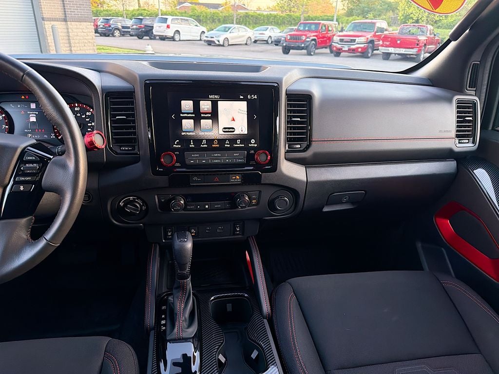 2024 Nissan Frontier Crew Cab PRO-4X 4x4