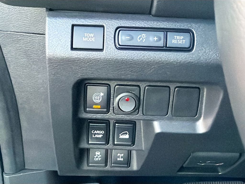 2024 Nissan Frontier Crew Cab PRO-4X 4x4