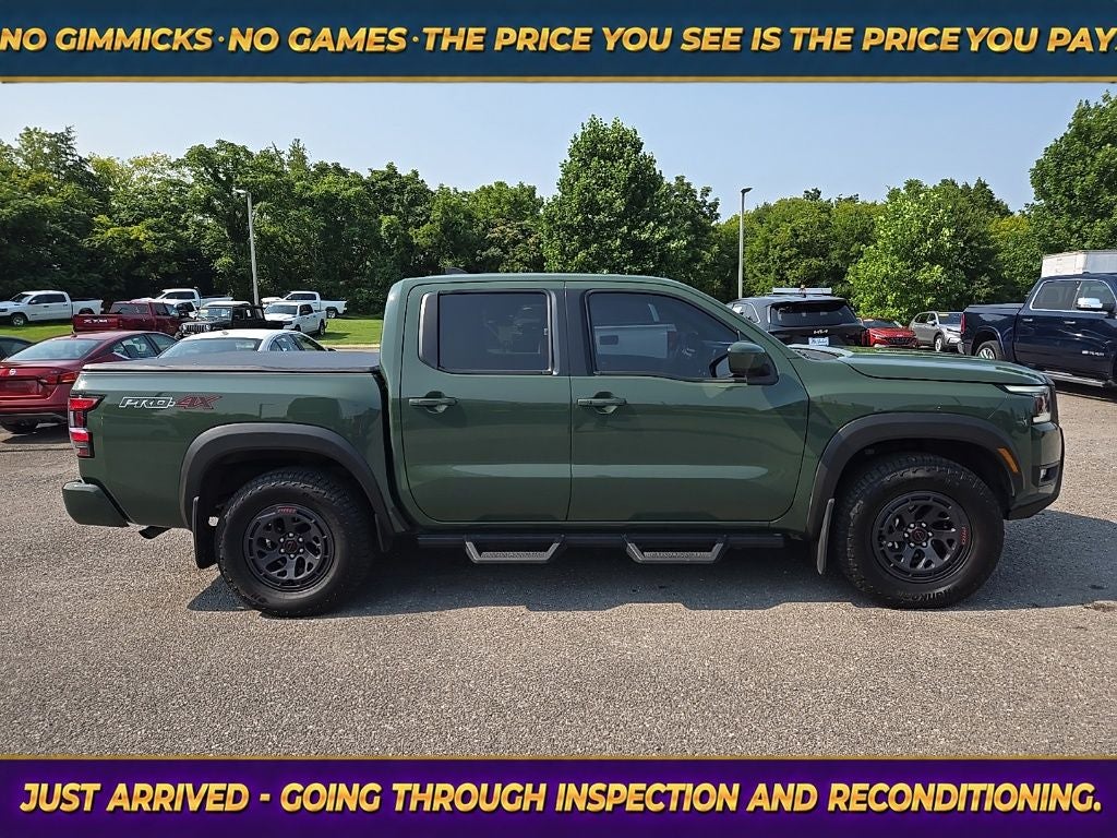 2025 Nissan Frontier Crew Cab PRO-4X 4x4