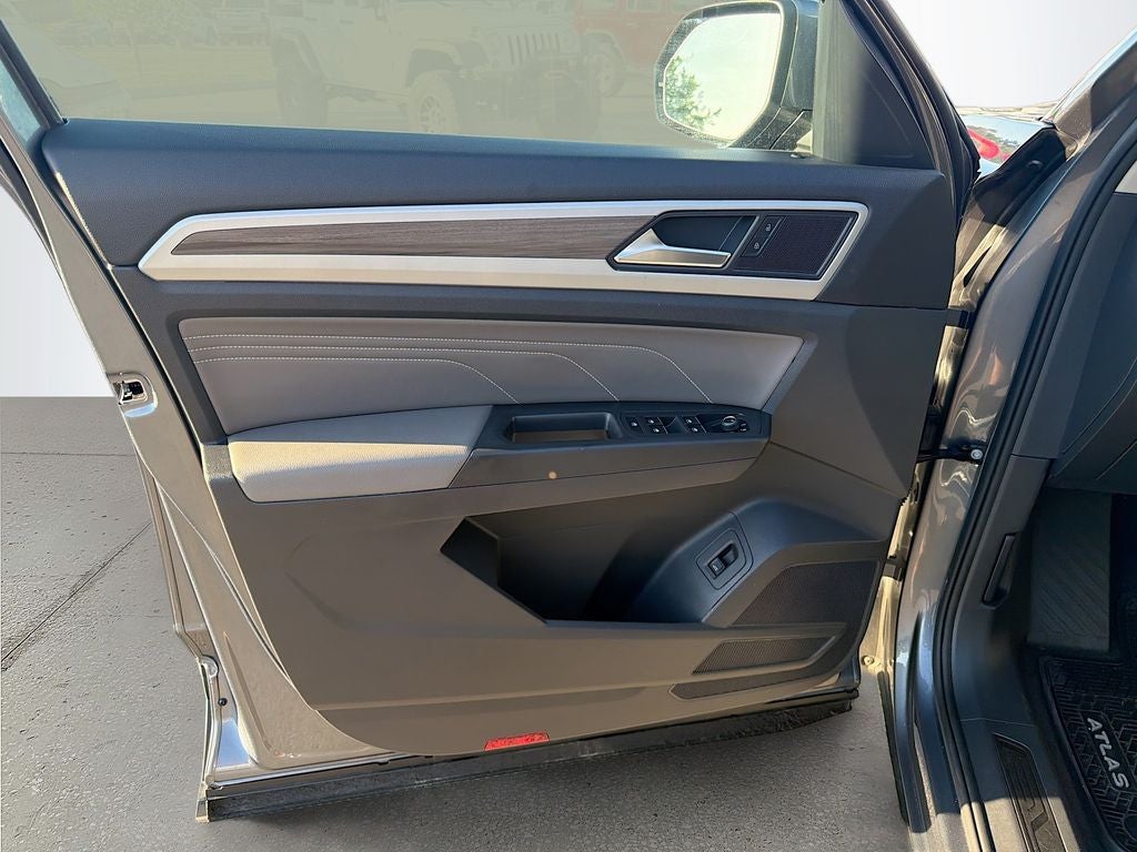 2023 Volkswagen Atlas 3.6L V6 SEL