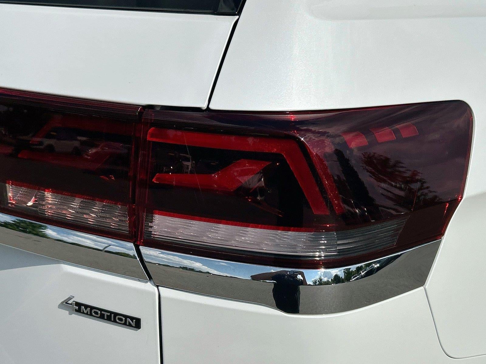 2024 Volkswagen Atlas 2.0T SEL Premium R-Line