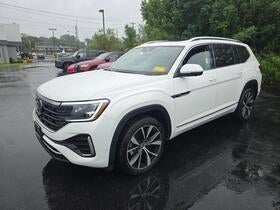 2024 Volkswagen Atlas 2.0T SEL Premium R-Line