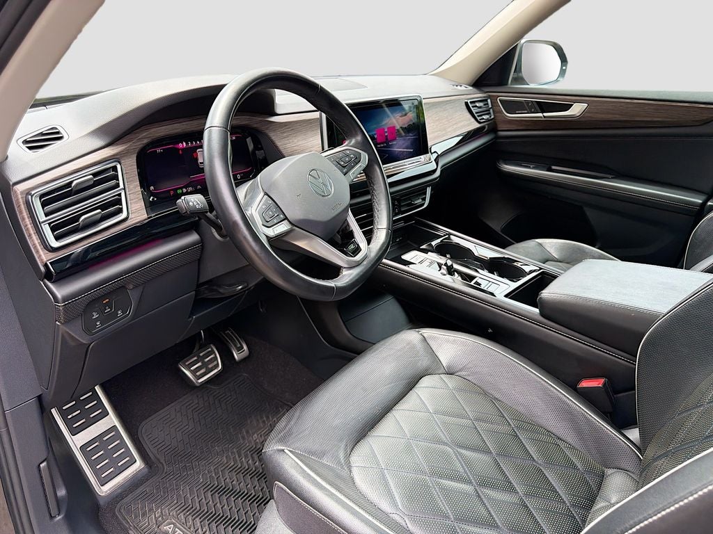 2024 Volkswagen Atlas 2.0T SEL Premium R-Line