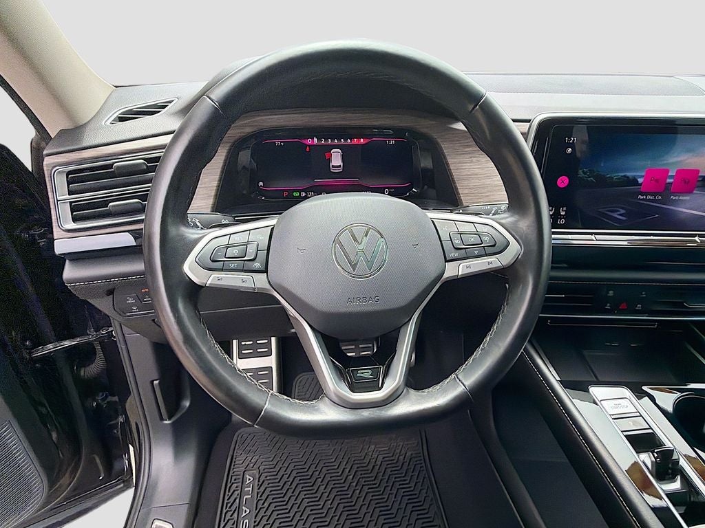2024 Volkswagen Atlas 2.0T SEL Premium R-Line