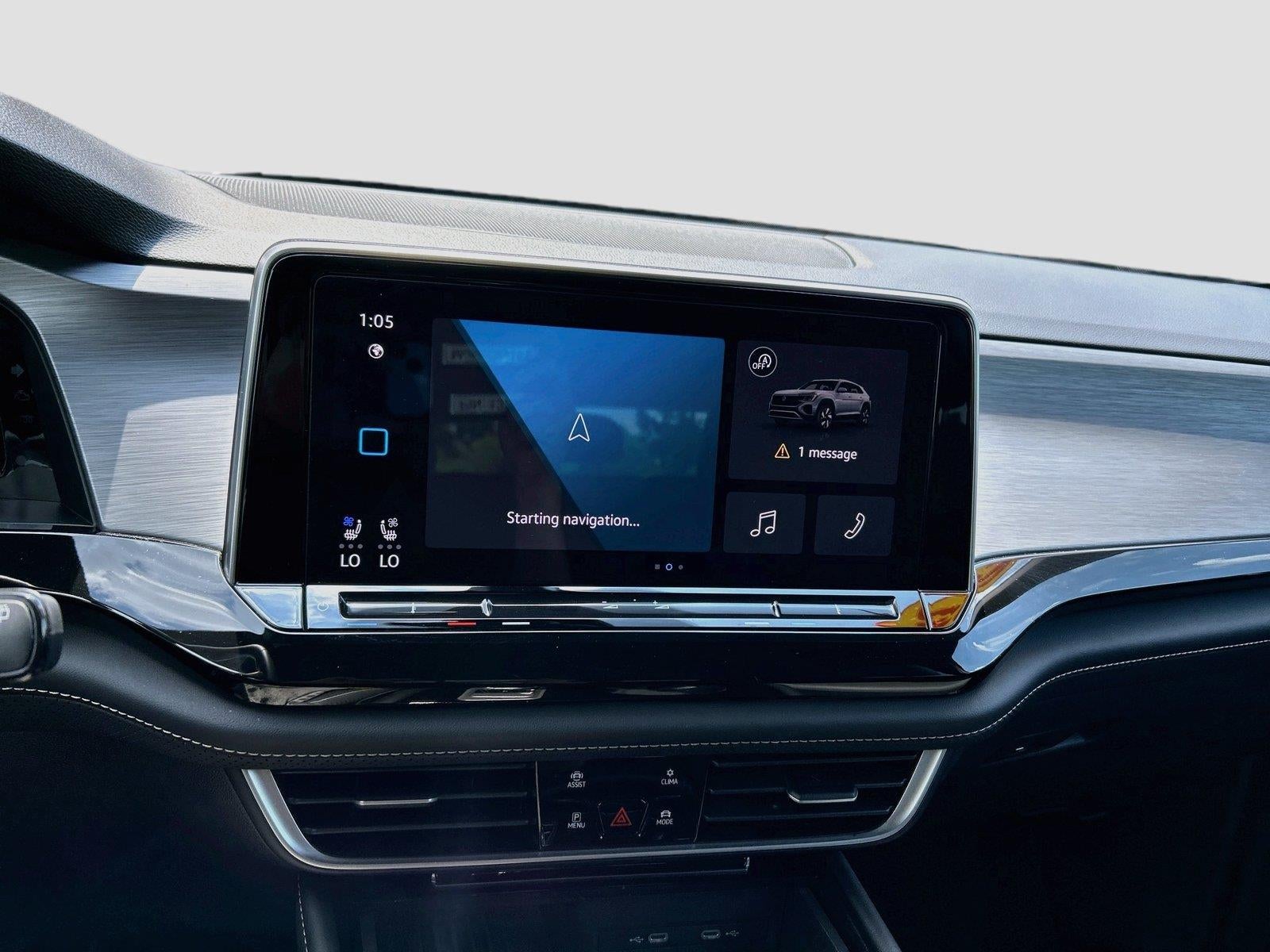 2025 Volkswagen Atlas Cross Sport 2.0T SE w/Technology