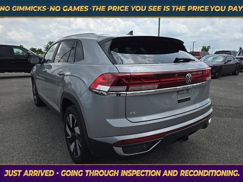 2025 Volkswagen Atlas Cross Sport 2.0T SE w/Technology