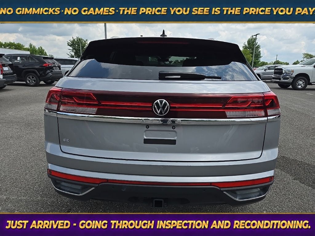 2025 Volkswagen Atlas Cross Sport 2.0T SE w/Technology