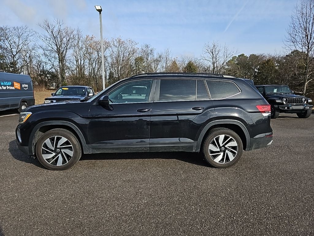 2024 Volkswagen Atlas 2.0T SE w/Technology