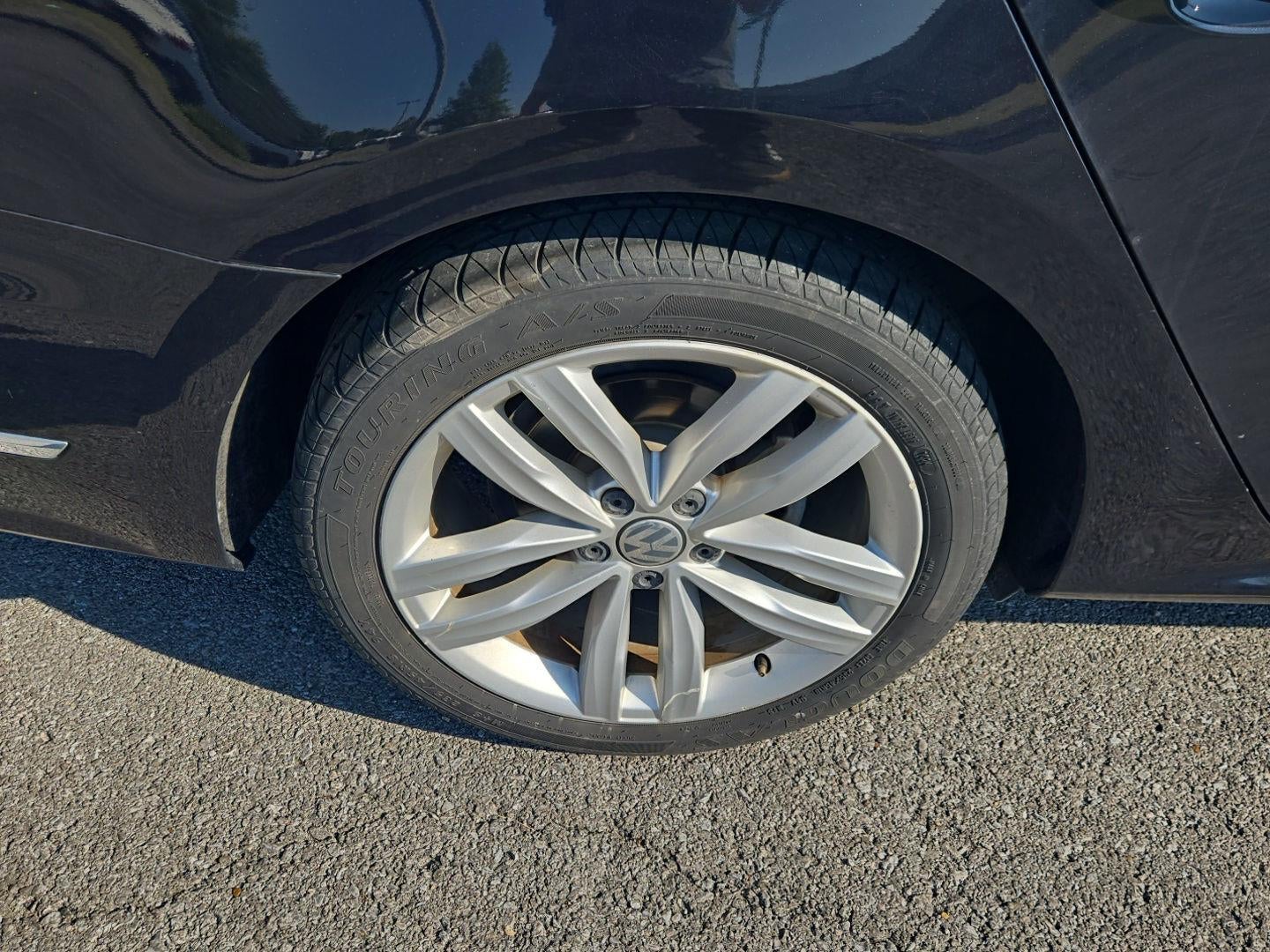 2019 Volkswagen Passat 2.0T Wolfsburg Edition