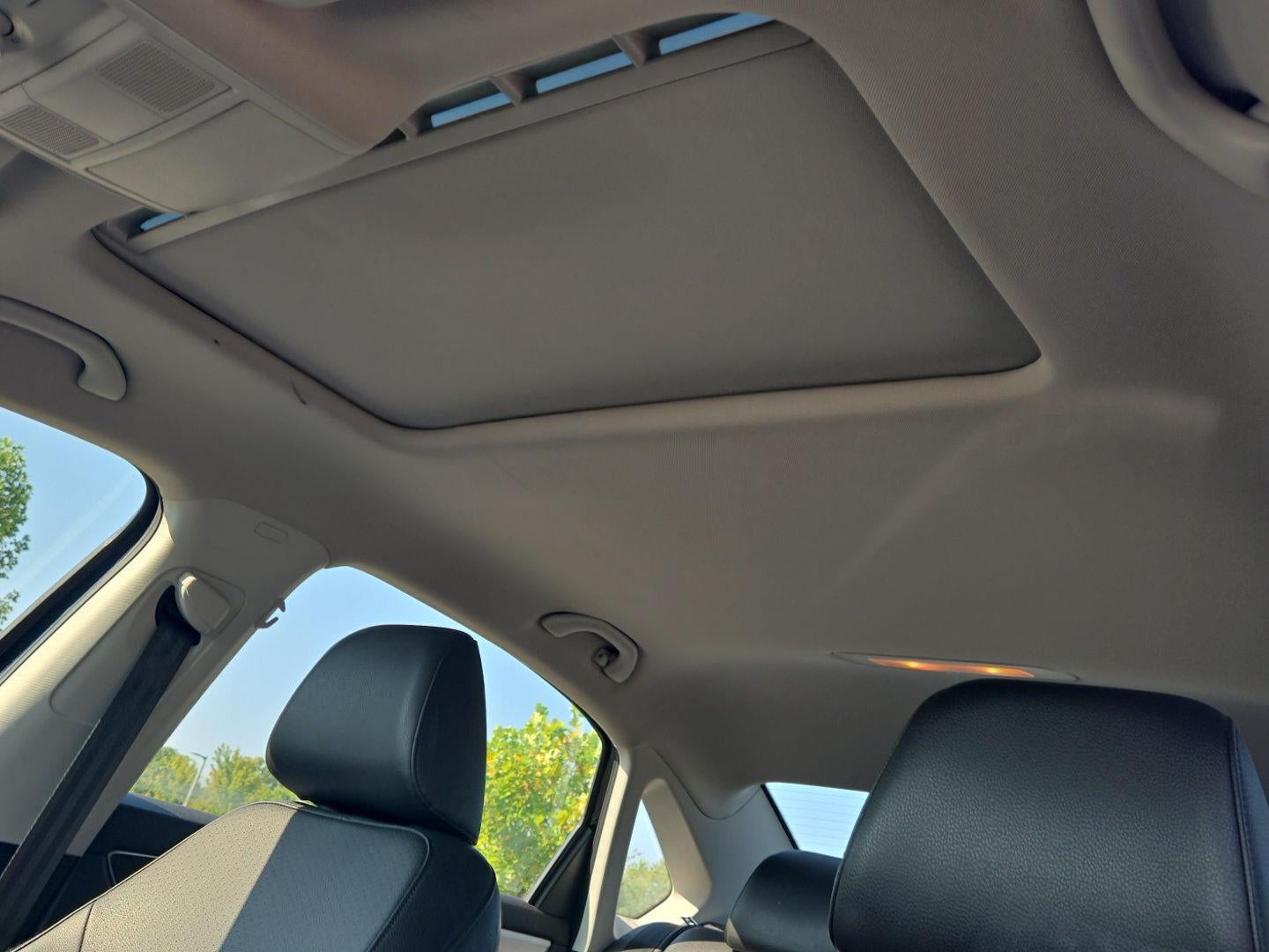2019 Volkswagen Passat 2.0T Wolfsburg Edition