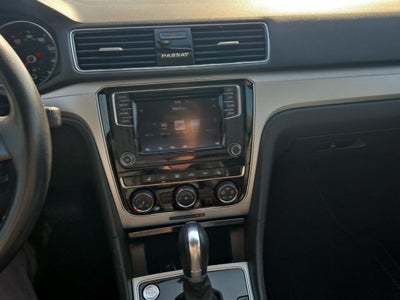 2019 Volkswagen Passat 2.0T Wolfsburg Edition