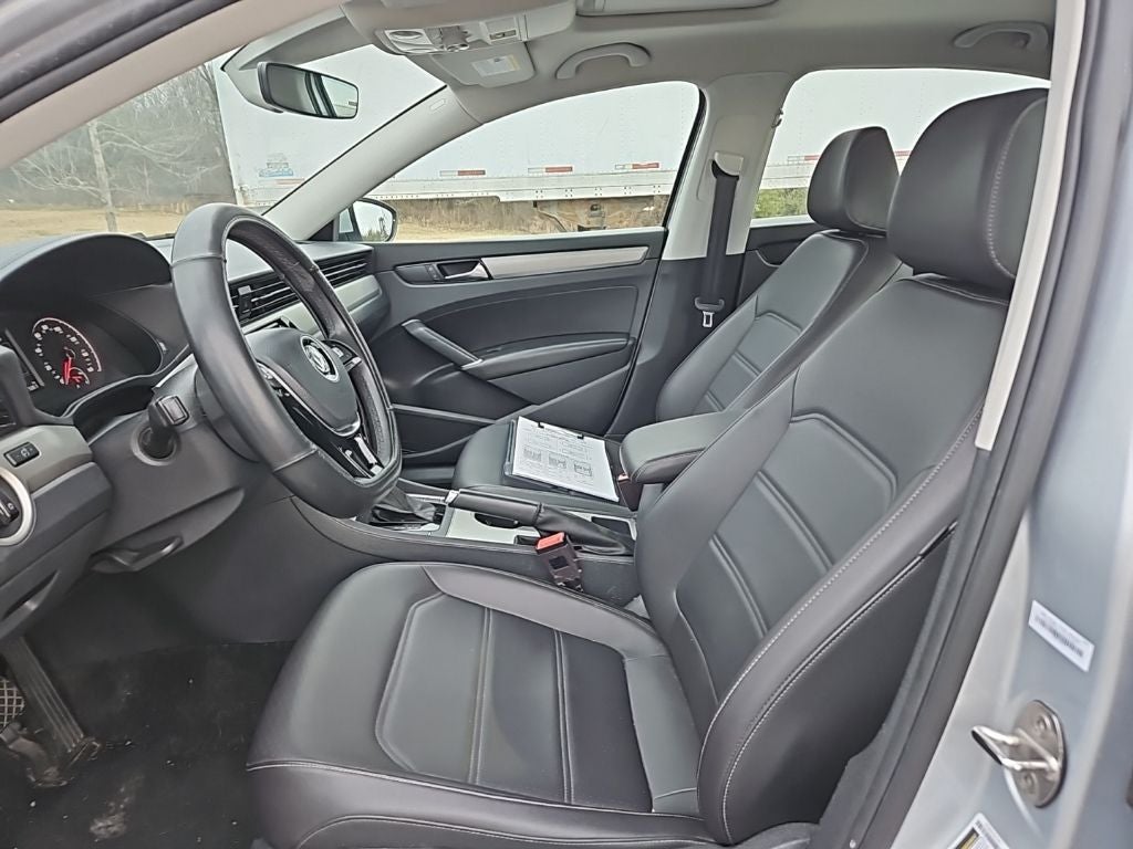 2021 Volkswagen Passat 2.0T SE