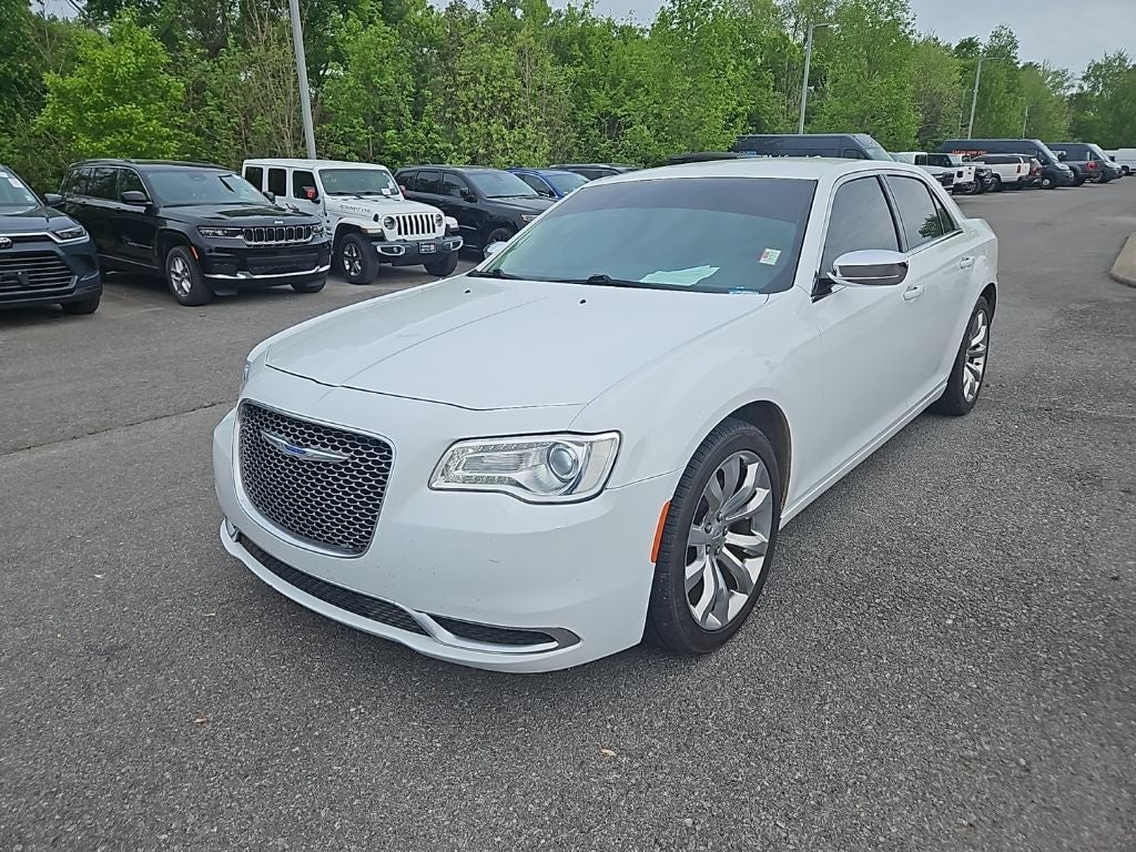 2019 Chrysler 300 Touring