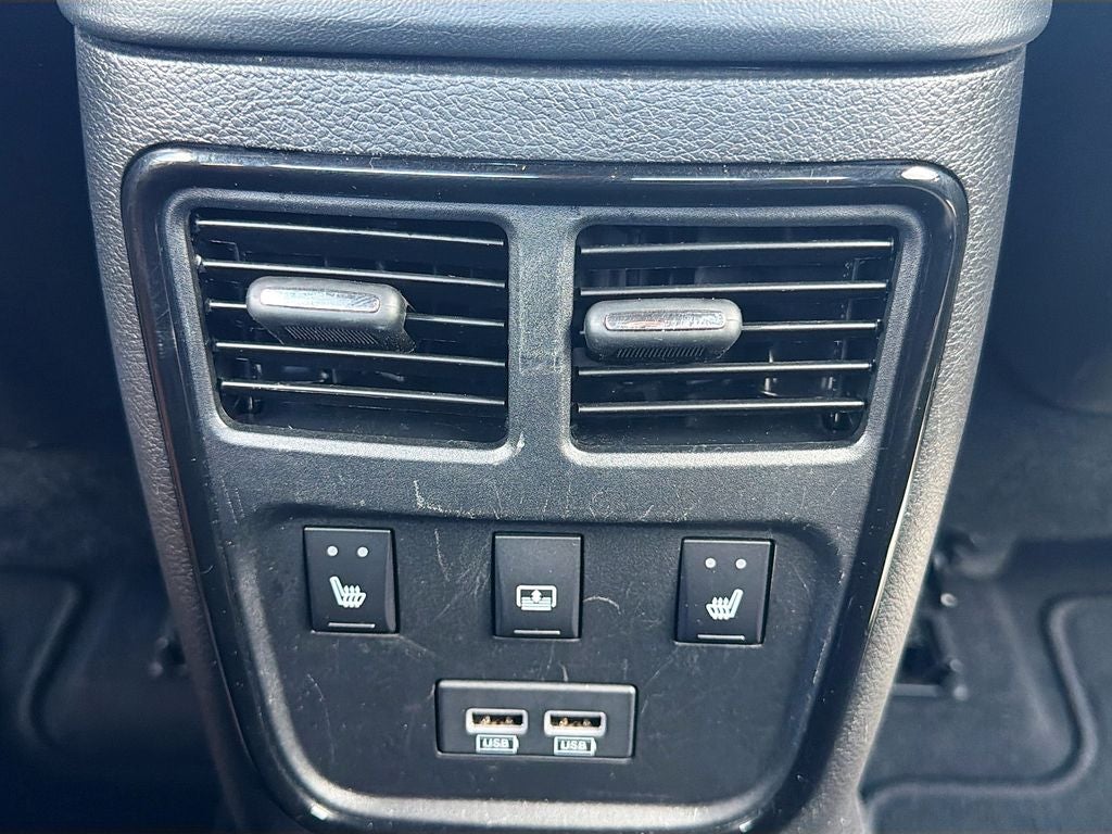 2022 Chrysler 300 S