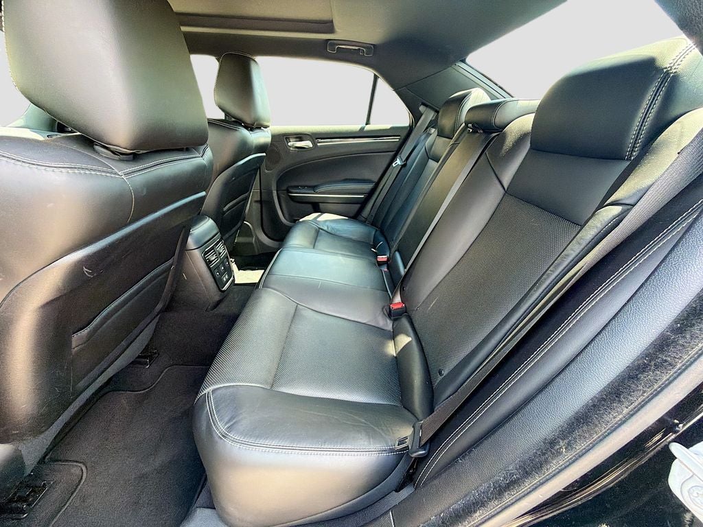 2022 Chrysler 300 S