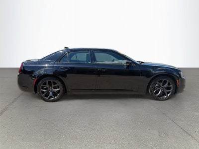 2022 Chrysler 300 S