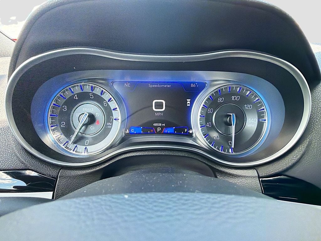 2022 Chrysler 300 S
