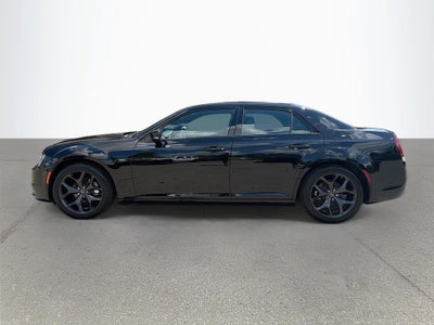 2022 Chrysler 300 S