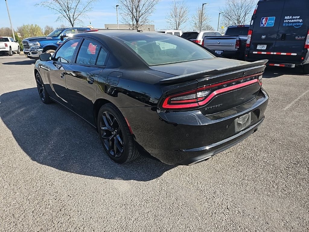 2022 Dodge Charger SXT RWD