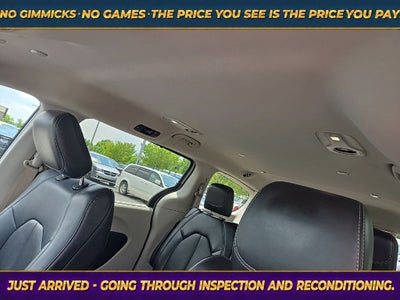 2024 Chrysler Pacifica Touring L