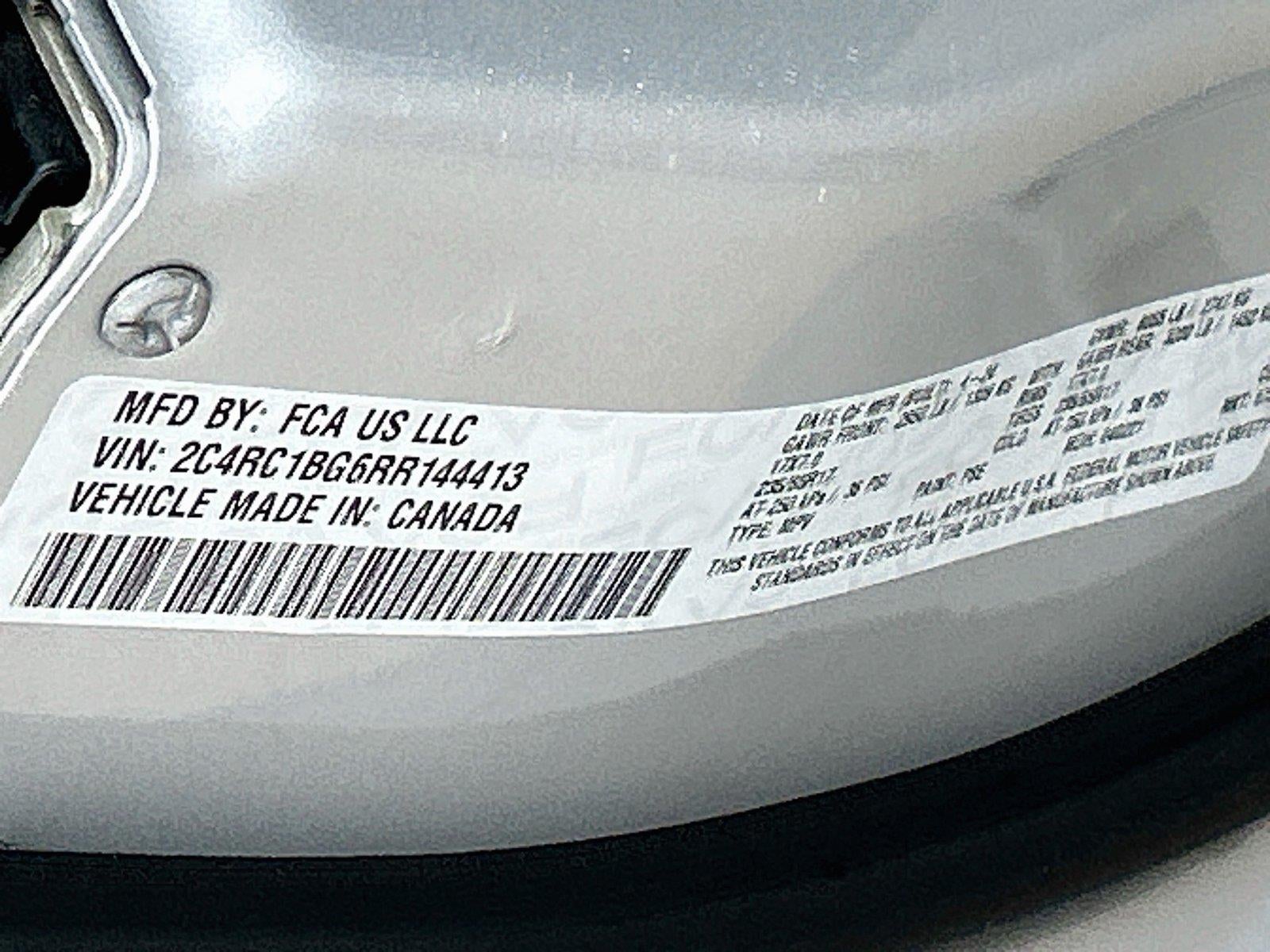 2024 Chrysler Pacifica Touring L