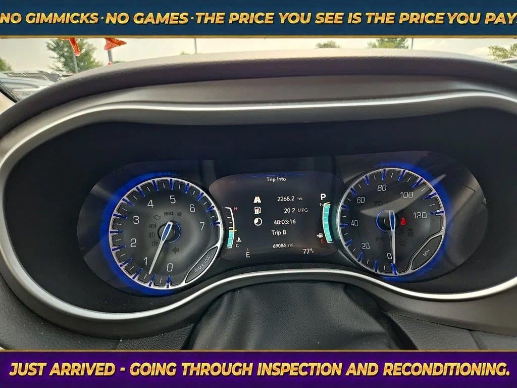 2023 Chrysler Pacifica Touring L