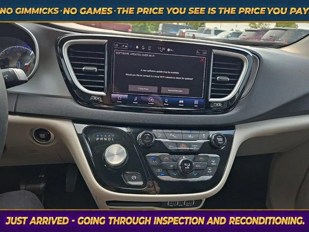 2023 Chrysler Pacifica Touring L