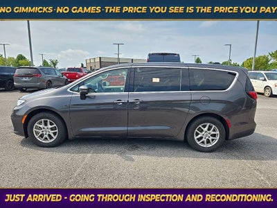 2023 Chrysler Pacifica Touring L